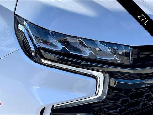 Used 2021 Chevrolet Tahoe Z71 w/ Z71 Signature Package image 32