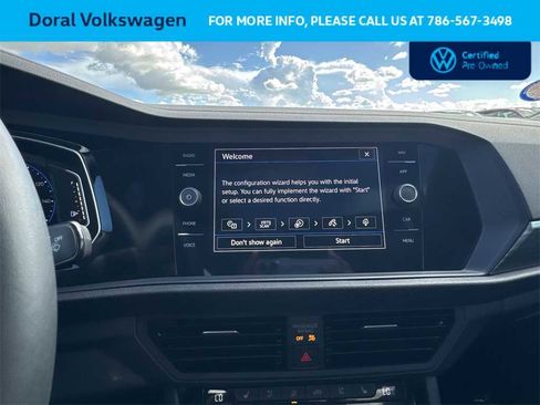Used 2024 Volkswagen Jetta SEL image 18