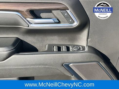 Used 2024 Chevrolet Silverado 1500 LT image 17