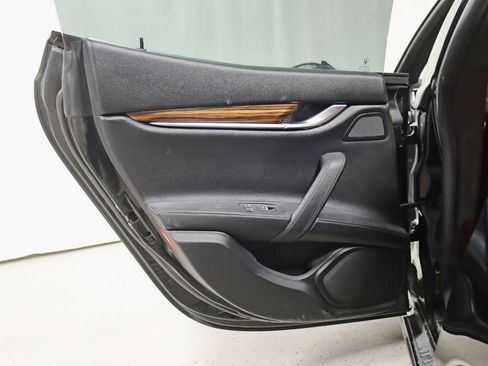 Used 2017 Maserati Ghibli S Q4 image 29