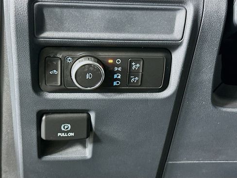 Used 2022 Ford F150 XLT w/ Equipment Group 301A Mid image 17