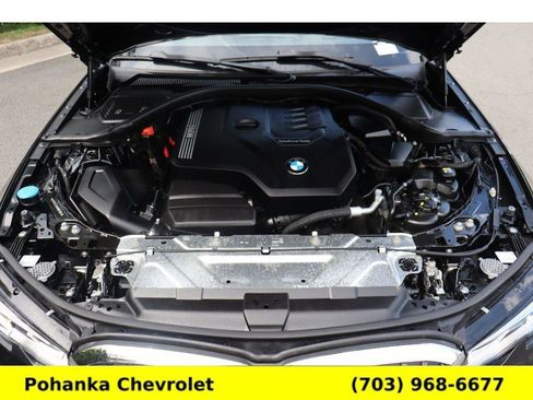 Used 2021 BMW 330i xDrive Sedan w/ Premium Package AWD/4WD image 36