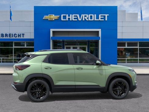 New 2026 Chevrolet TrailBlazer LT w/ Midnight Edition AWD/4WD image 5