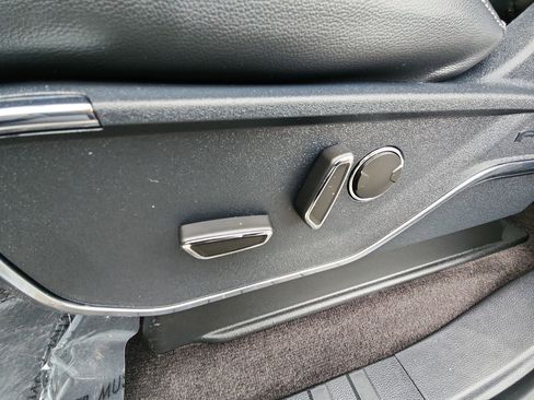 Used 2021 Ford F150 Lariat image 14