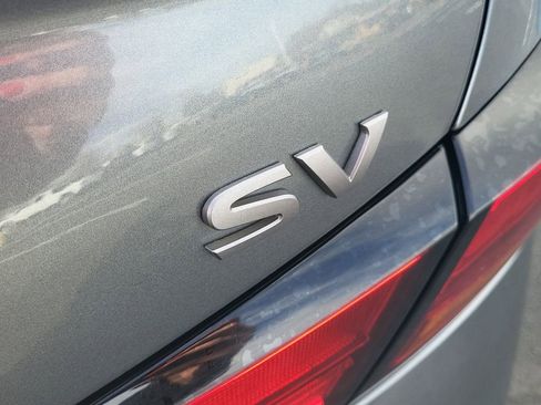 Used 2023 Nissan Altima 2.5 SV image 11