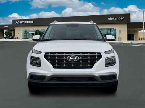 New 2026 Hyundai Venue SEL FWD image 12