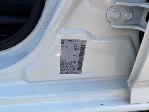 Used 2025 Nissan Altima 2.5 SV FWD image 29