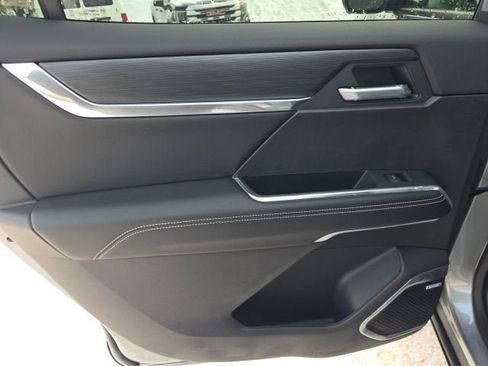 New 2026 GMC Acadia Elevation w/ Elevation Premium Package image 38