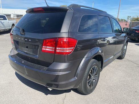 Used 2018 Dodge Journey SE w/ Connectivity Group image 6