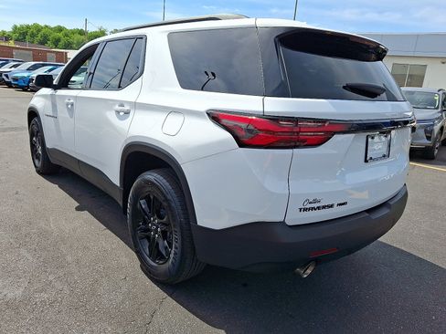 Used 2023 Chevrolet Traverse LT w/ Midnight/Sport Edition AWD/4WD image 3