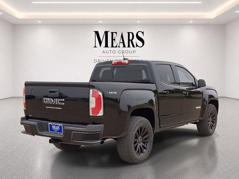 Used 2022 GMC Canyon Elevation w/ Elevation Premium Package AWD/4WD image 5