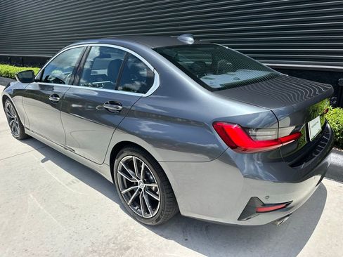 Used 2020 BMW 330i Sedan w/ Driving Assistance Package RWD image 3