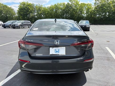 Certified 2025 Honda Civic Sport image 4