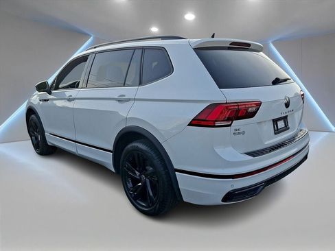 Used 2024 Volkswagen Tiguan SE R-Line AWD/4WD image 6