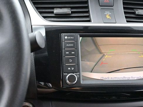 Used 2019 Nissan Sentra SV FWD image 20