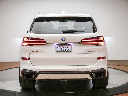 Used 2024 BMW X5 sDrive40i w/ M Sport Package RWD image 6