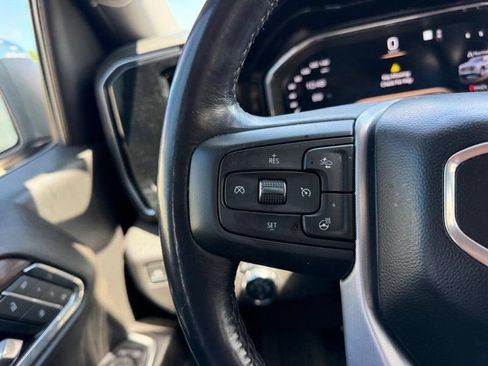 Used 2022 GMC Sierra 1500 SLT AWD/4WD image 10