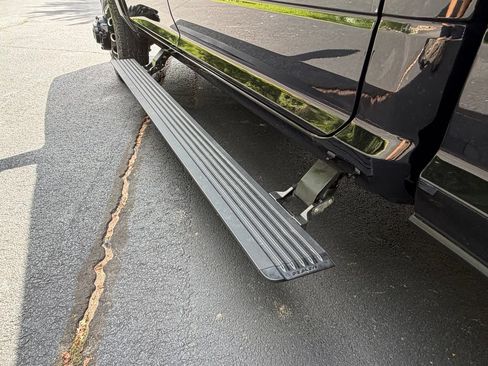 Used 2024 RAM 3500 Limited w/ Night Edition AWD/4WD image 30