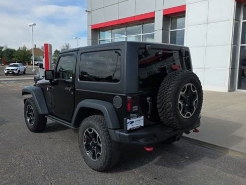 Used 2016 Jeep Wrangler Rubicon AWD/4WD image 3