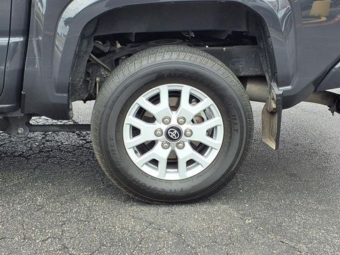 Used 2024 Toyota Tacoma SR5 RWD image 9