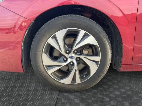 Used 2022 Subaru Legacy Premium AWD/4WD image 9