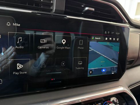 Certified 2025 GMC Sierra 2500 Denali Ultimate AWD/4WD image 22
