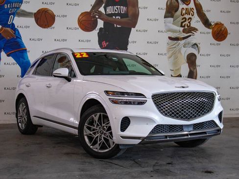 Used 2022 Genesis GV70 2.5T w/ Advanced Package AWD/4WD image 2