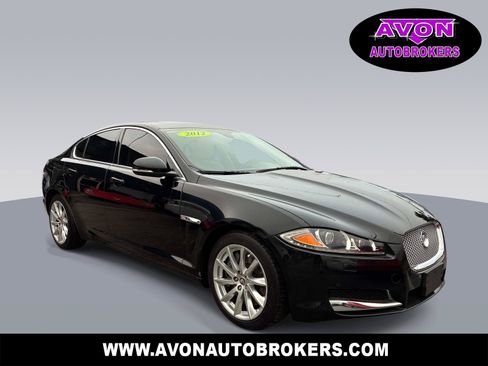 Used 2012 Jaguar XF RWD image 1
