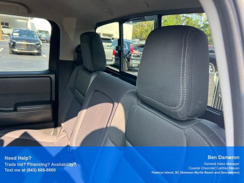 Used 2023 Nissan Frontier SV w/ SV Convenience Package RWD image 16
