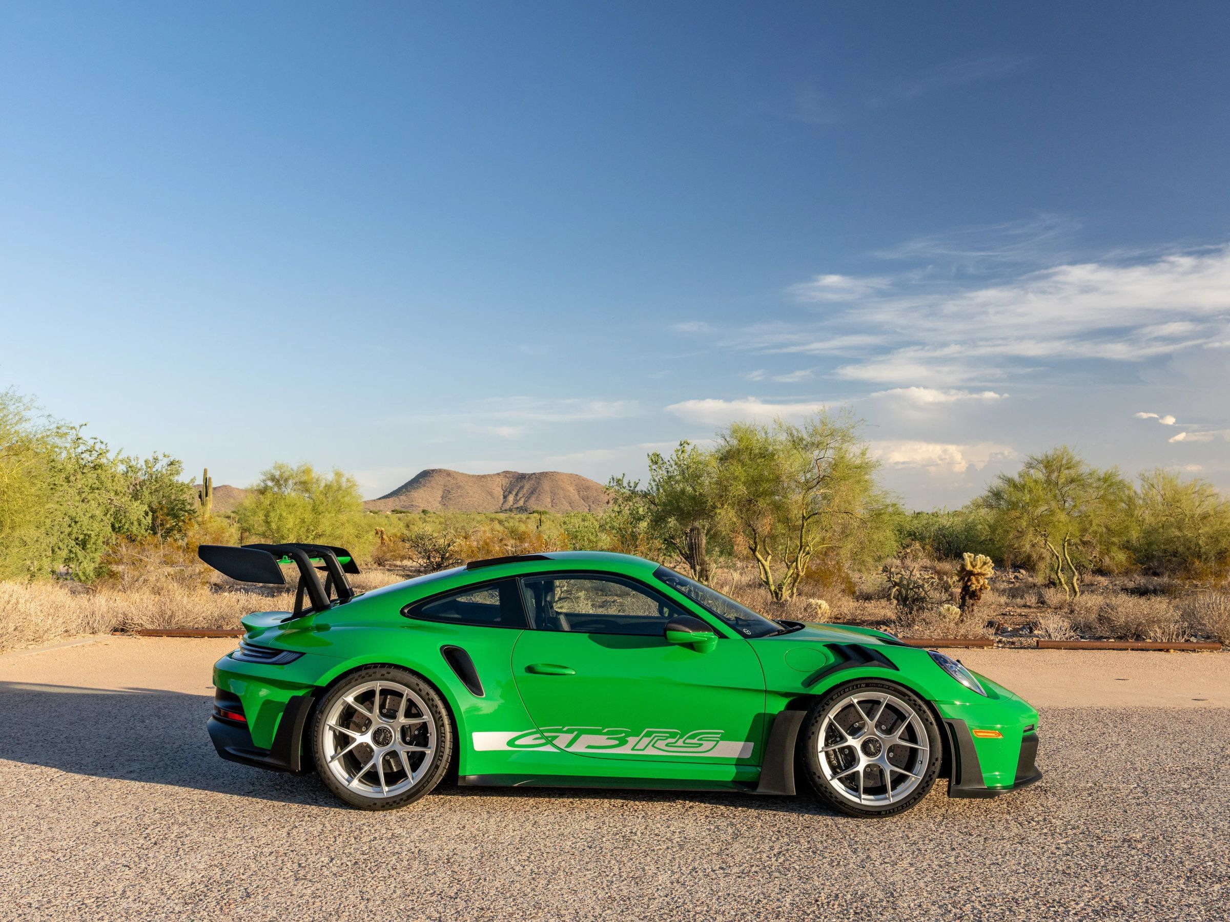 Used 2025 Porsche 911 GT3 RS RWD image 27