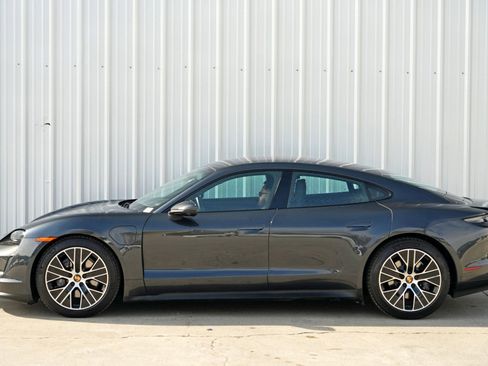 Used 2024 Porsche Taycan image 48