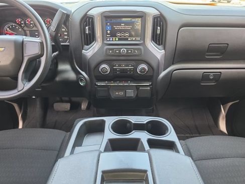 Used 2022 Chevrolet Silverado 1500 Custom AWD/4WD image 17
