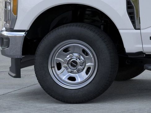 New 2026 Ford F350 XL w/ XL Chrome Package image 19