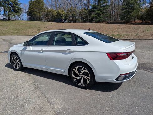 New 2026 Volkswagen Jetta SEL FWD image 6