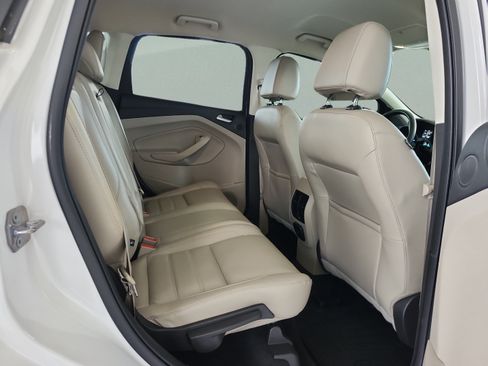 Used 2017 Ford Escape Titanium FWD image 19
