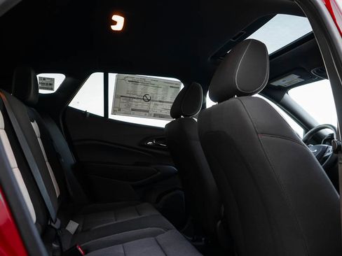 New 2026 Chevrolet Trax RS w/ Sunroof Package image 11