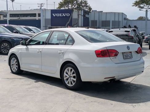 Used 2014 Volkswagen Jetta SE FWD image 5