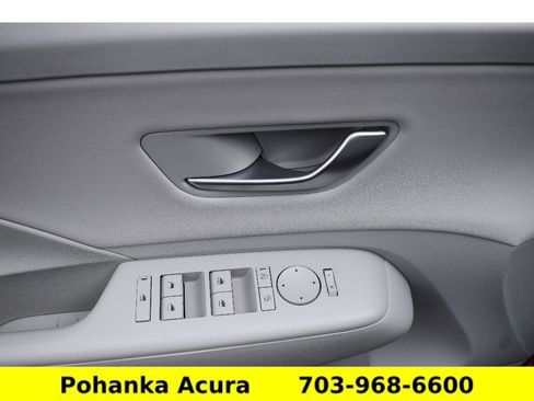 Used 2024 Hyundai Kona Limited image 24