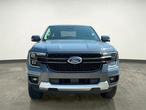 Used 2024 Ford Ranger Lariat w/ Advanced Towing Package image 12