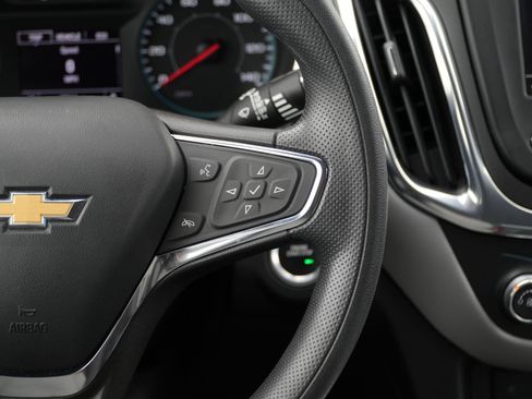 Used 2023 Chevrolet Equinox LS FWD image 20