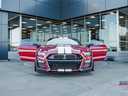 Certified 2022 Ford Mustang Shelby GT500 w/ Technology Package image 4