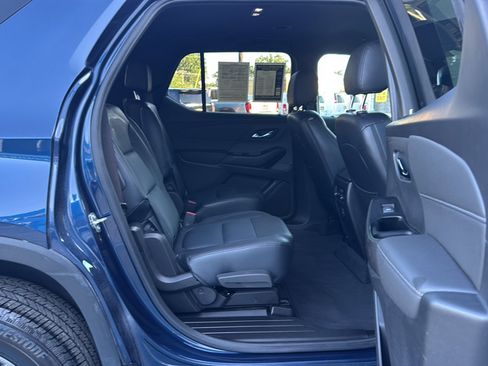 Used 2023 Chevrolet Traverse LT AWD/4WD image 20