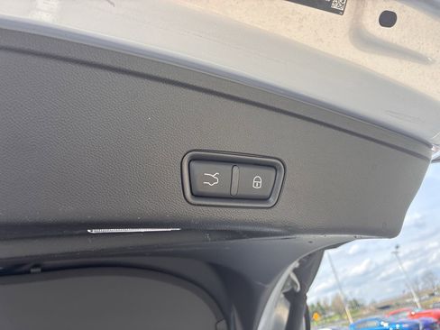 Used 2023 Maserati Grecale Modena AWD/4WD image 35