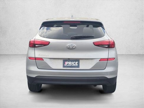 Used 2020 Hyundai Tucson SE image 6
