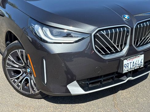 Used 2025 BMW X3 xDrive30i w/ Premium Package AWD/4WD image 6