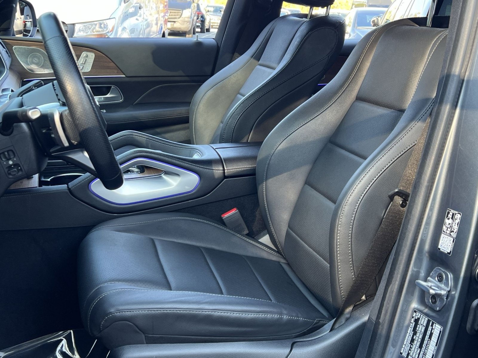 Certified 2025 Mercedes-Benz GLS 450 4MATIC image 18