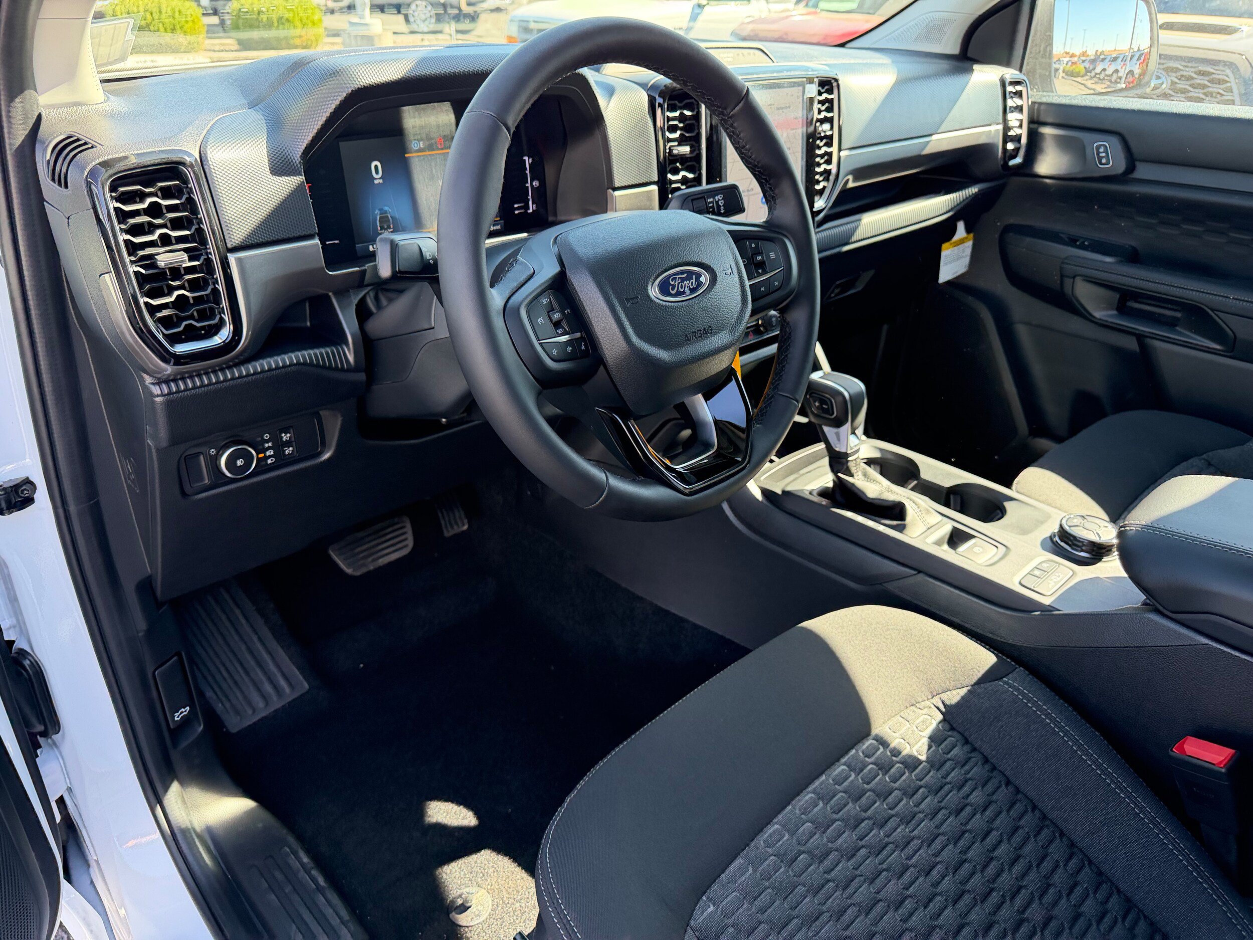 New 2026 Ford Ranger XLT w/ FX4 Off-Road Package AWD/4WD image 9