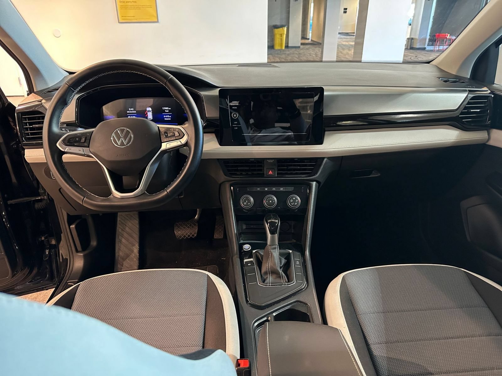 Used 2026 Volkswagen Taos S FWD image 31