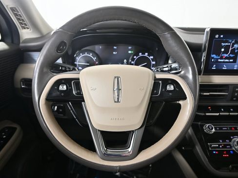 Used 2021 Lincoln Corsair Standard w/ Premium Package image 34