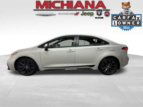 Used 2024 Toyota Corolla SE image 1